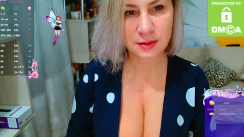 Snapshot of music_fairy chatting on 29, 12, 2024 Lana online show from 29, 12, 2024