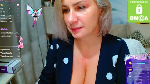 Snapshot of music_fairy chatting on 29, 12, 2024 Lana online show from 29, 12, 2024