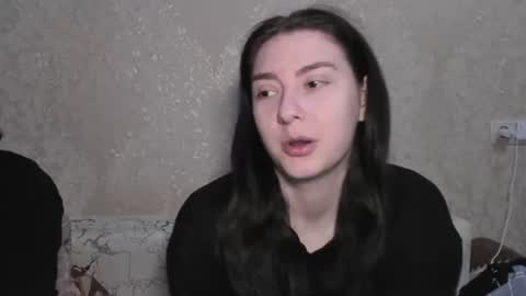 Snapshot of muuur_love chatting on 14, 6, 2026 cute couple online show from 14, 6, 2026