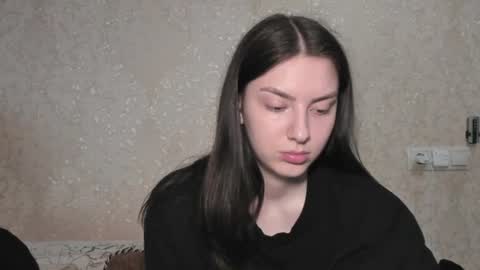Snapshot of muuur_love chatting on 14, 7, 2026 cute couple online show from 14, 7, 2026