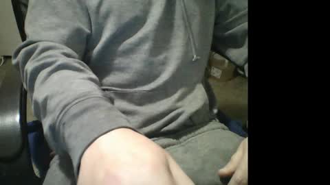 Snapshot of muzicdaddy4200 chatting on 23, 2, 2026 SubDaddy420 online show from 23, 2, 2026
