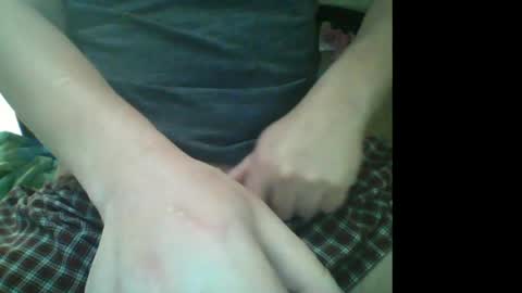 Snapshot of muzicdaddy4200 chatting on 27, 4, 2026 SubDaddy420 online show from 27, 4, 2026