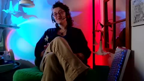 Snapshot of mx_anouk_divine chatting on 31, 5, 2026 Mx. Anouk Divine online show from 31, 5, 2026