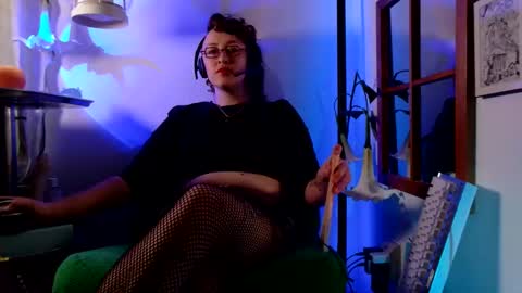 Snapshot of mx_anouk_divine chatting on 1, 6, 2026 Mx. Anouk Divine online show from 1, 6, 2026
