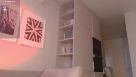 Snapshot of my_hannah chatting on 15, 12, 2024 Hannah  welcome  online show from 15, 12, 2024