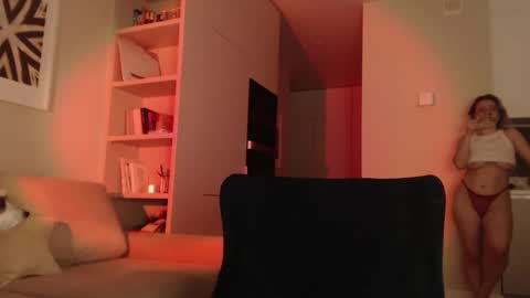 Snapshot of my_hannah chatting on 12, 3, 2025 Hannah  welcome  online show from 12, 3, 2025