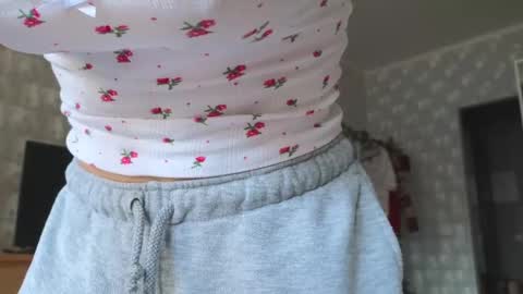 Snapshot of my_mia_ chatting on 23, 2, 2025  MIA  I will be here Monday Wednesday Thursday Saturday online show from 23, 2, 2025