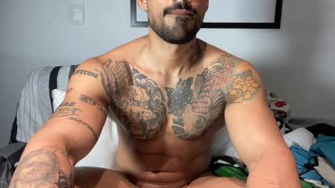 Snapshot of myke_esthetic chatting on 15, 9, 2025 Myke esthetic online show from 15, 9, 2025