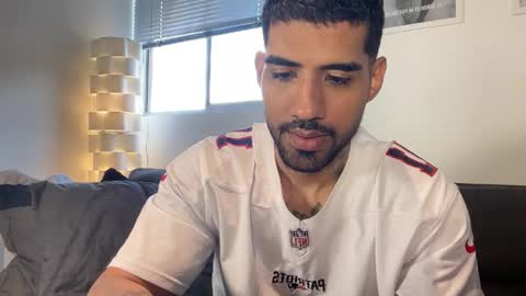 Snapshot of myke_esthetic chatting on 2, 2, 2026 Myke esthetic online show from 2, 2, 2026