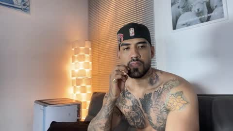 Snapshot of myke_esthetic chatting on 14, 2, 2026 Myke esthetic online show from 14, 2, 2026