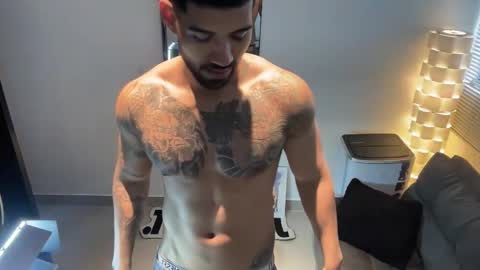 Snapshot of myke_esthetic chatting on 14, 2, 2026 Myke esthetic online show from 14, 2, 2026