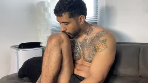 Snapshot of myke_esthetic chatting on 22, 2, 2026 Myke esthetic online show from 22, 2, 2026