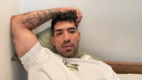 Myke esthetic online show from 5, 4, 2026