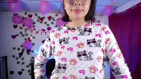 Snapshot of mylittlebunny__ chatting on 9, 2, 2025 helen online show from 9, 2, 2025