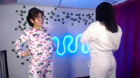 Snapshot of mylittlebunny__ chatting on 4, 3, 2025 helen online show from 4, 3, 2025