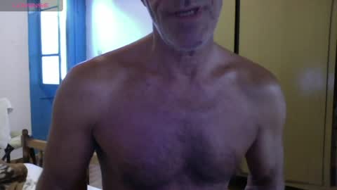 Snapshot of mynakedbeach chatting on 20, 6, 2026 Bi sexy guy lovense hush is on private is open or password show tip if you like. online show from 20, 6, 2026