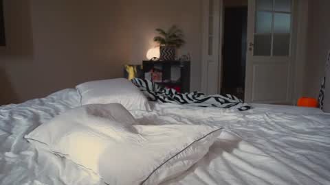 Snapshot of mynaughtynights chatting on 20, 7, 2026 Sima online show from 20, 7, 2026
