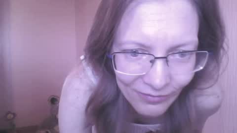 mysterious_blondy online show from 4, 6, 2026