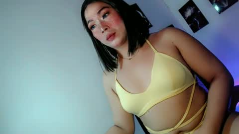 Snapshot of mysterious_kim chatting on 5, 7, 2026 kimmy online show from 5, 7, 2026