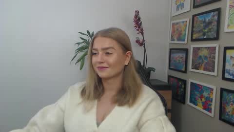 Erica online show from 17, 12, 2025