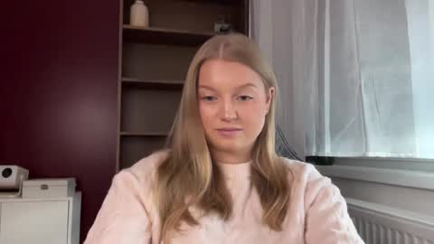Snapshot of mysteryericax chatting on 14, 5, 2026 Erica online show from 14, 5, 2026