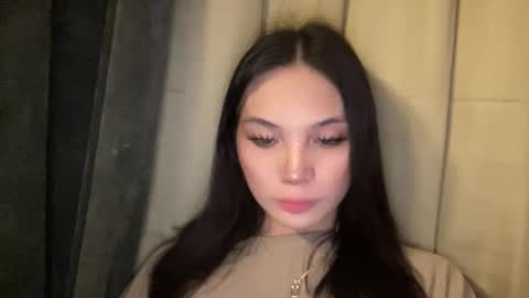 Snapshot of mysteryman_xxx chatting on 1, 2, 2026 UR GIRL NEXTDOOR online show from 1, 2, 2026