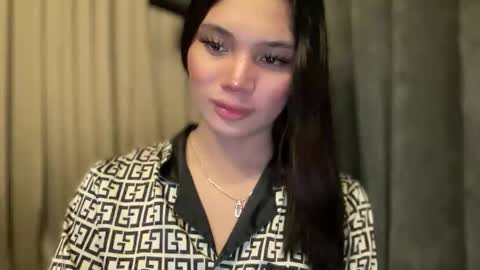 Snapshot of mysteryman_xxx chatting on 8, 2, 2026 UR GIRL NEXTDOOR online show from 8, 2, 2026