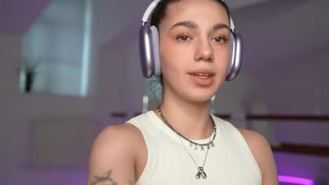 Snapshot of mystica_ chatting on 12, 3, 2025 MILLI online show from 12, 3, 2025