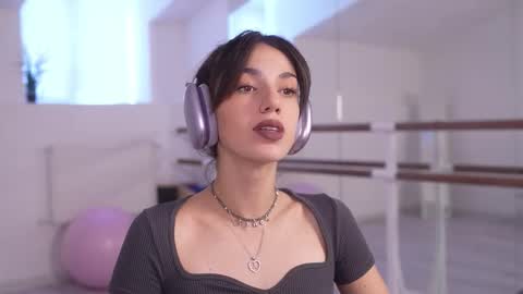 Snapshot of mystica_ chatting on 14, 9, 2025 MILLI online show from 14, 9, 2025