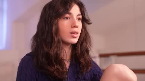 Snapshot of mystica_ chatting on 6, 10, 2025 MILLI online show from 6, 10, 2025