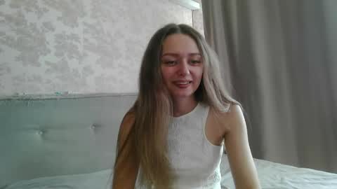 Snapshot of mysticglimmer chatting on 26, 4, 2026 Anika online show from 26, 4, 2026
