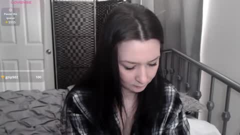 Snapshot of mysticmuse94 chatting on 12, 3, 2025 MysticMuse online show from 12, 3, 2025