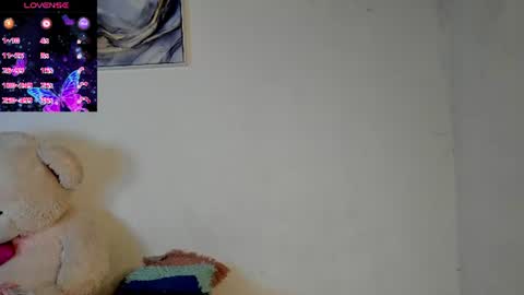 Snapshot of n_tiana chatting on 8, 7, 2026 Tiana online show from 8, 7, 2026