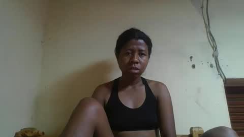 nadiasando online show from 30, 11, 2025