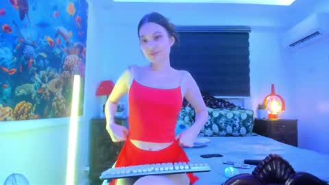 nadiazan online show from 17, 5, 2026