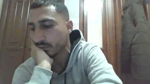 Snapshot of nadirff16 chatting on 12, 2, 2025 V online show from 12, 2, 2025