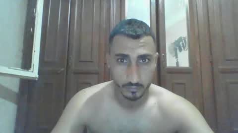 Snapshot of nadirff16 chatting on 19, 10, 2025 V online show from 19, 10, 2025