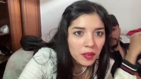 naduu__xx online show from 20, 2, 2025