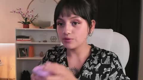 Snapshot of nahiapaws chatting on 28, 5, 2026 Nahia INDEPENDENT MODEL P online show from 28, 5, 2026