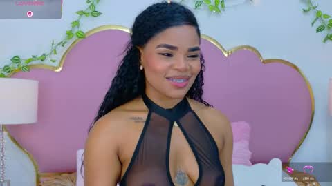 NahiaraReina  online show from 13, 11, 2025