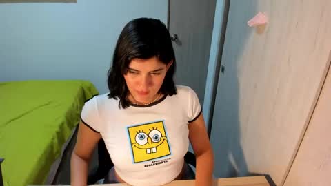 Snapshot of nahomi2021 chatting on 23, 4, 2026 independent model online show from 23, 4, 2026