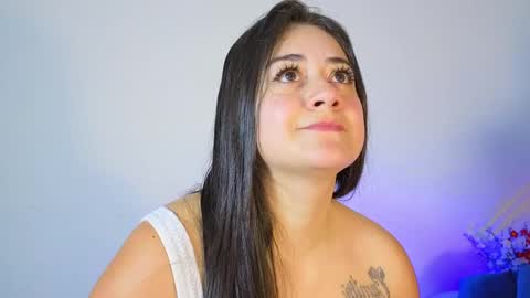 Snapshot of nahomi_sweett chatting on 7, 4, 2026 Nahomi online show from 7, 4, 2026