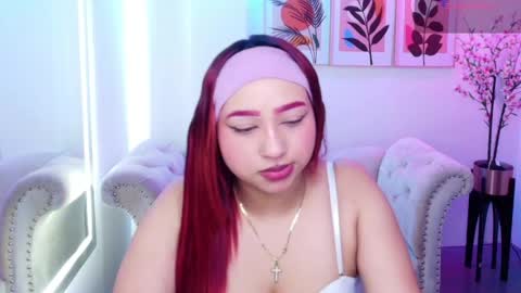 Snapshot of nahomi_velmont chatting on 1, 5, 2026 nahomi_velmont online show from 1, 5, 2026