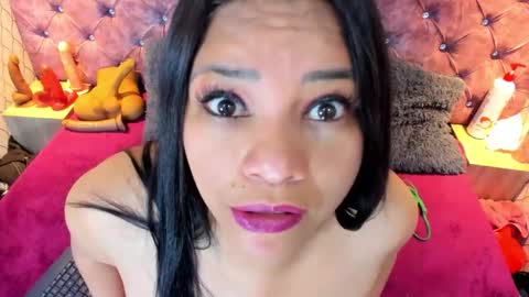 Nahomi online show from 3, 3, 2026