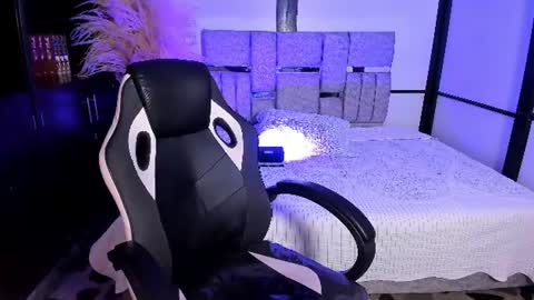 Nahomi online show from 25, 7, 2026