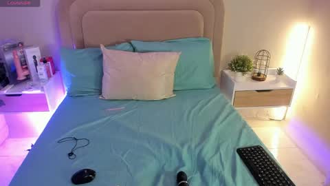 Snapshot of nahommybell chatting on 9, 5, 2026 nahommybell online show from 9, 5, 2026