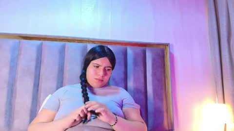Snapshot of naia_x chatting on 24, 5, 2026 Naia x online show from 24, 5, 2026