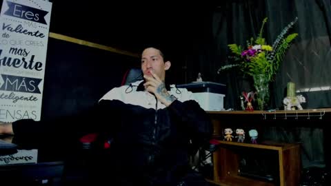 naider_1 online show from 7, 4, 2026