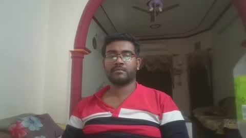 Snapshot of nairanandu28 chatting on 27, 5, 2026 NAIRANANDU28 online show from 27, 5, 2026