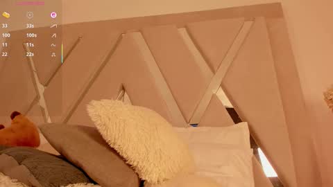 INSTAGRAM  m2221     online show from 12, 2, 2026